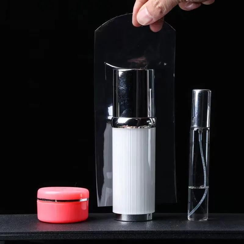 Sacchetti termoretraibili per bottiglie cosmetiche